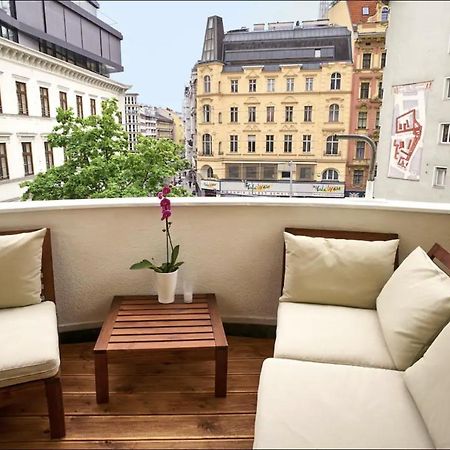 City Centre Klimts Balcony Wien Ngoại thất bức ảnh