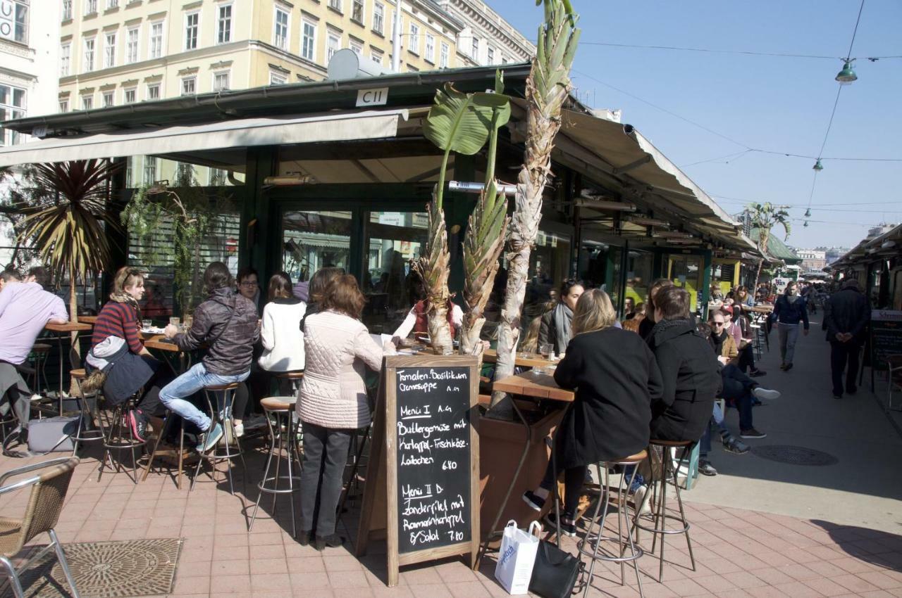 City Centre Klimts Balcony Wien Ngoại thất bức ảnh